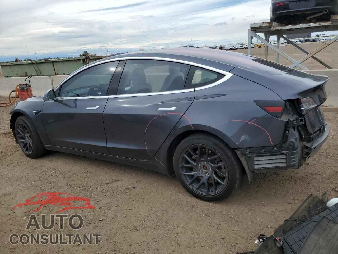 TESLA MODEL 3 2018 - 5YJ3E1EA1JF167623