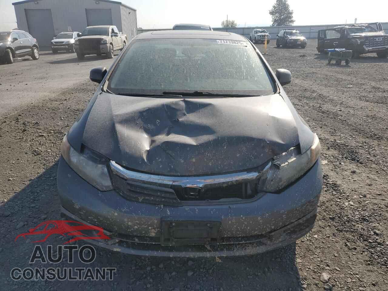 HONDA CIVIC 2012 - 2HGFB2F86CH597931