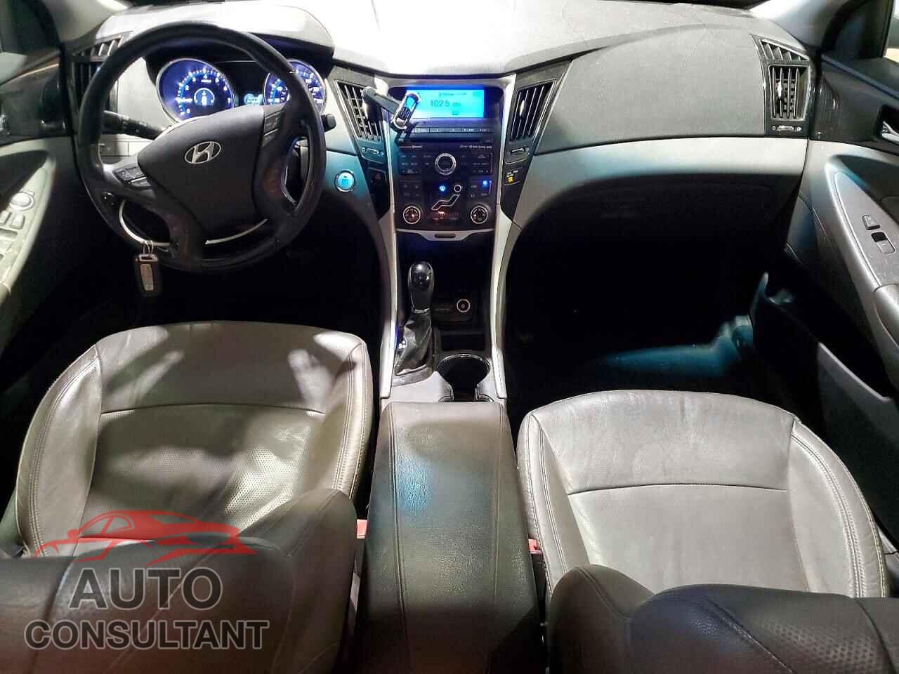 HYUNDAI SONATA 2011 - 5NPEC4AC8BH001044