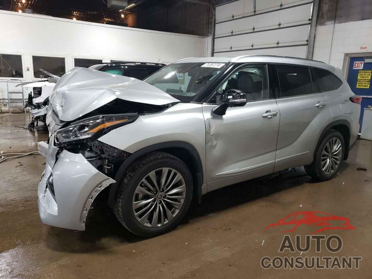 TOYOTA HIGHLANDER 2021 - 5TDFZRBH0MS146568