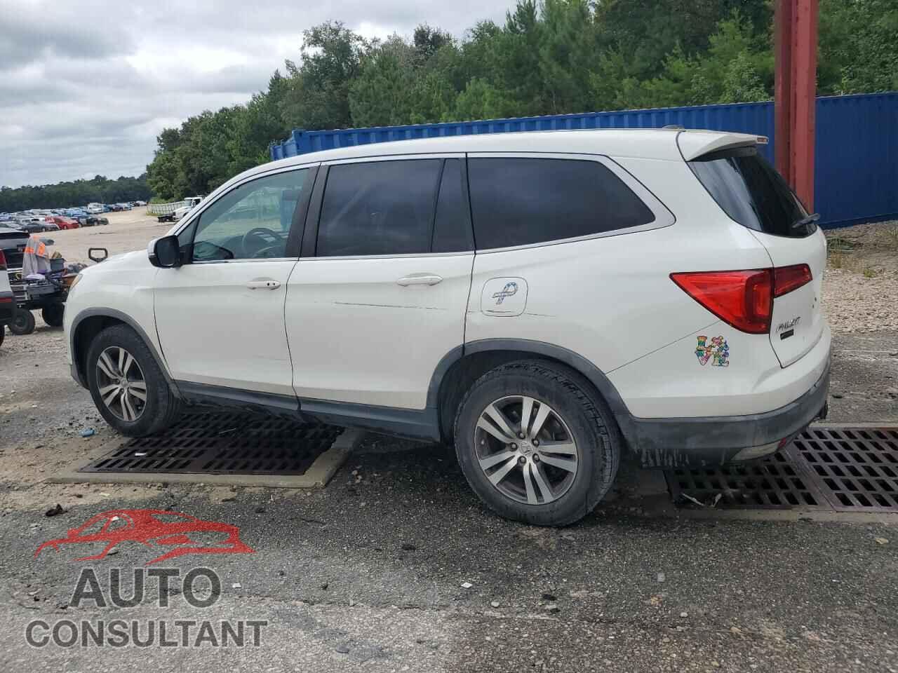 HONDA PILOT 2017 - 5FNYF5H51HB003159