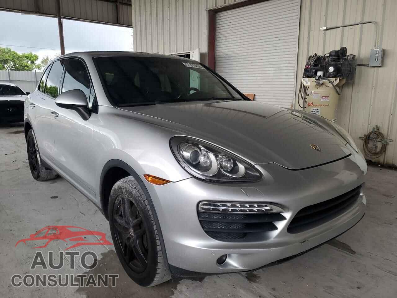 PORSCHE CAYENNE 2011 - WP1AB2A26BLA43395