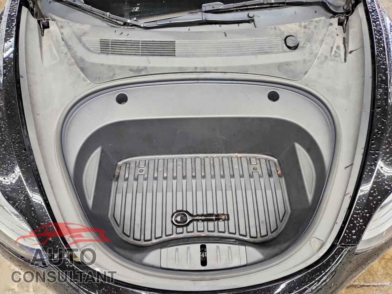 TESLA MODEL 3 2023 - 5YJ3E1EA1PF438902