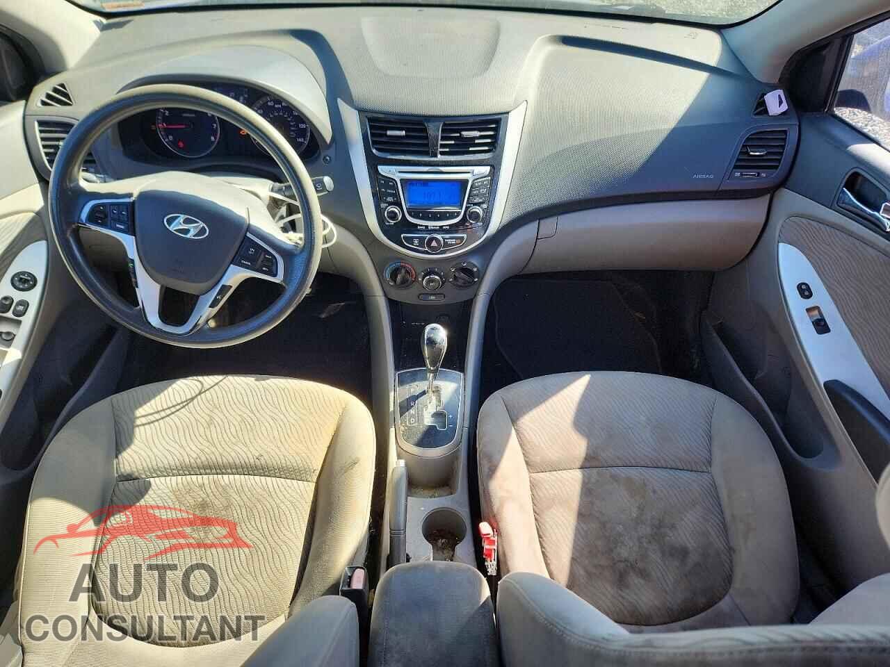 HYUNDAI ACCENT 2012 - KMHCU4AE6CU181293