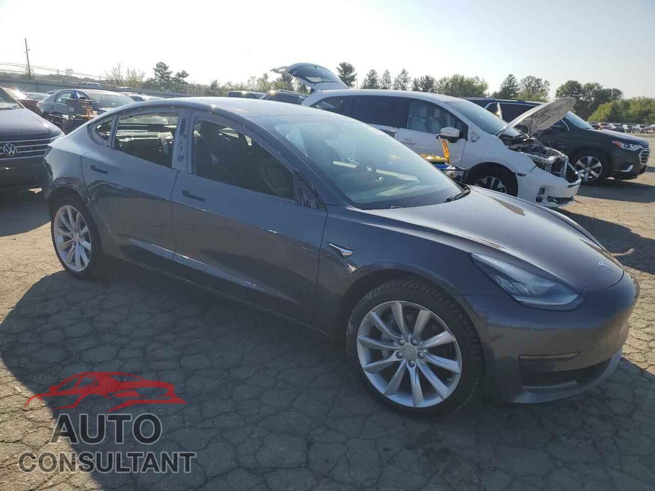 TESLA MODEL 3 2020 - 5YJ3E1EA6LF661110
