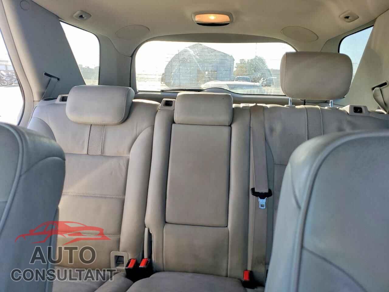 MERCEDES-BENZ M-CLASS 2009 - 4JGBB72E49A458535