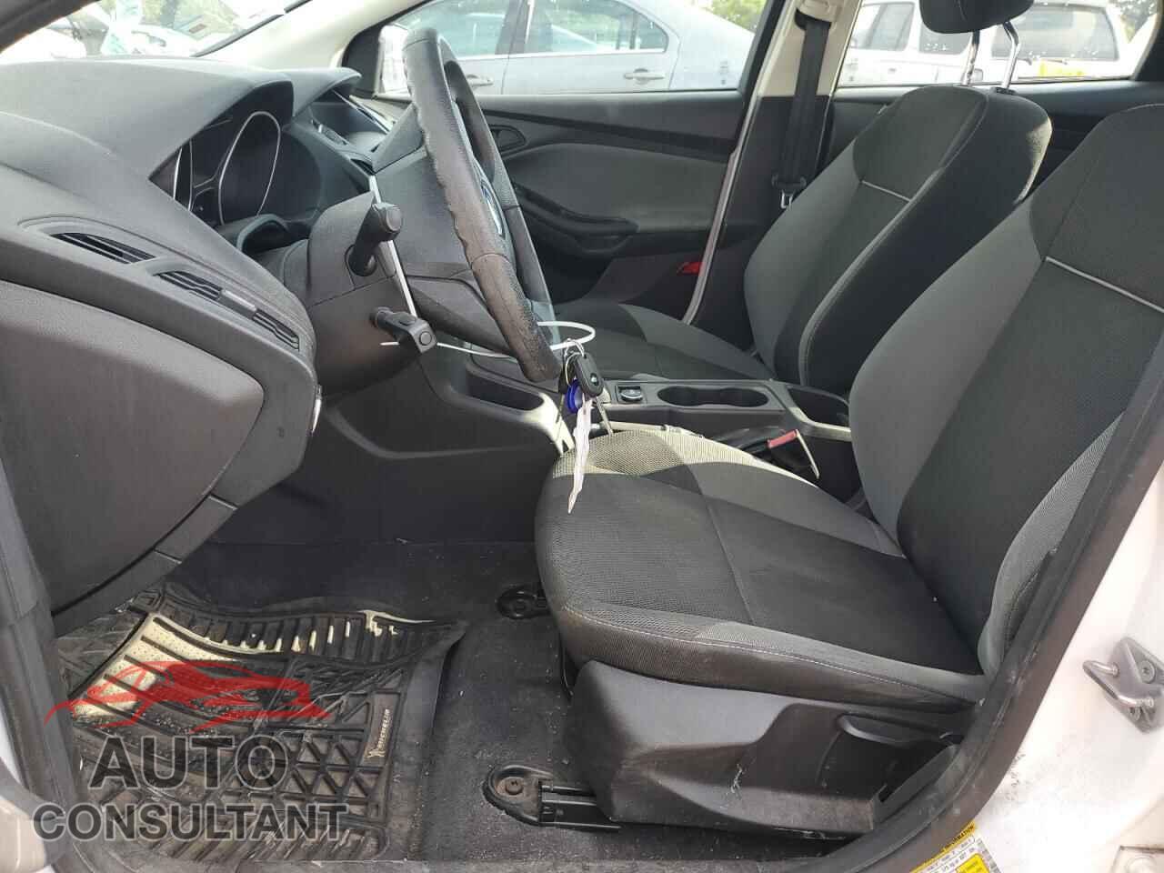 FORD FOCUS 2012 - 1FAHP3E28CL266045