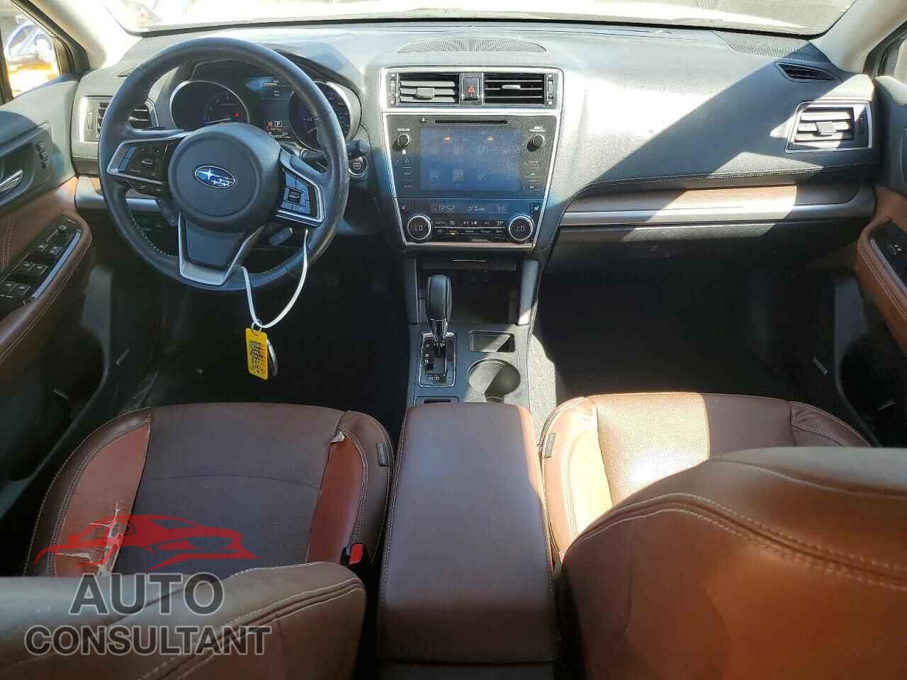 SUBARU OUTBACK 2018 - 4S4BSATC8J3202577