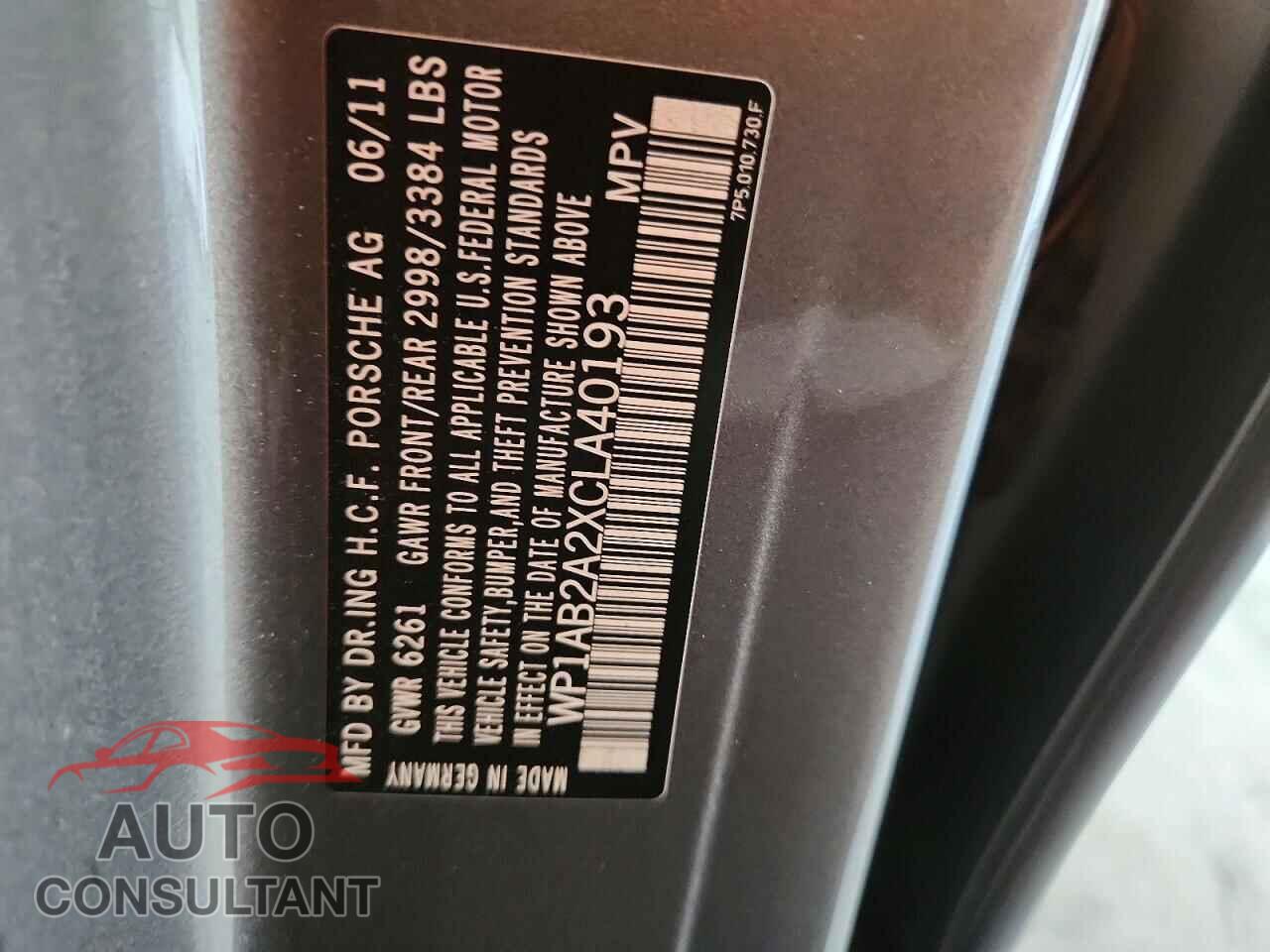 PORSCHE CAYENNE 2012 - WP1AB2A2XCLA40193