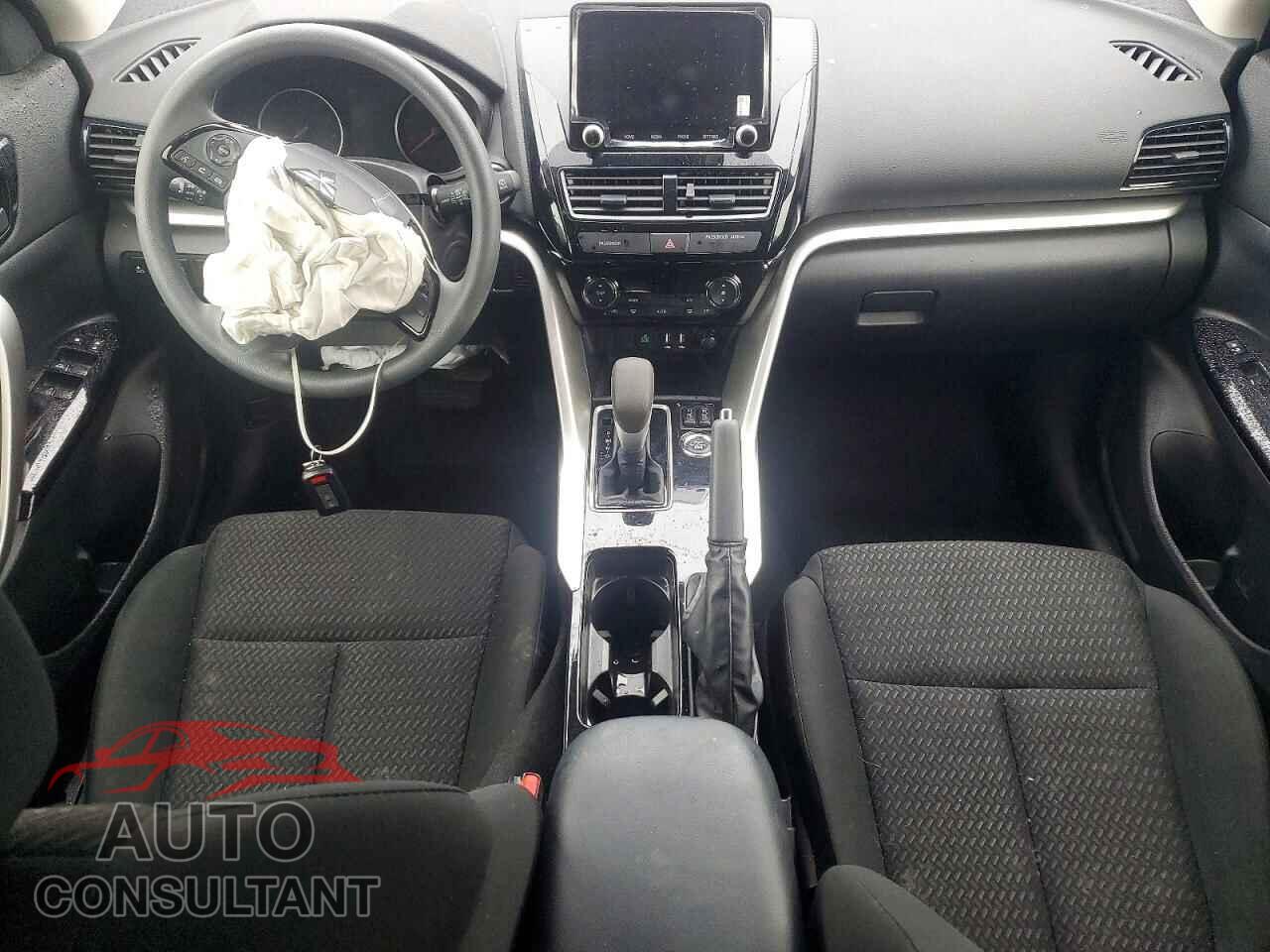 MITSUBISHI ECLIPSE 2024 - JA4ATVAAXRZ041416