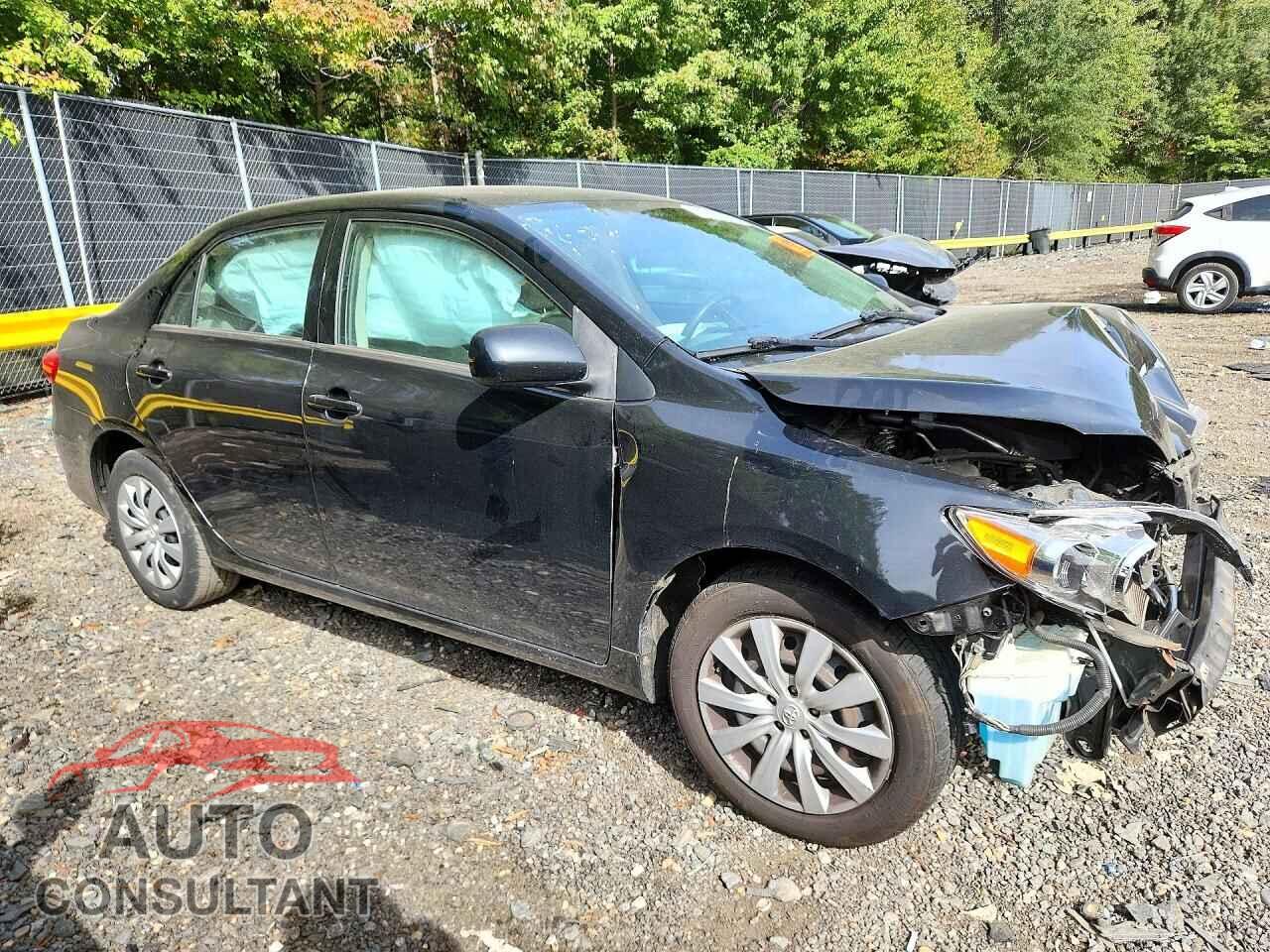 TOYOTA COROLLA 2013 - 2T1BU4EE5DC933199