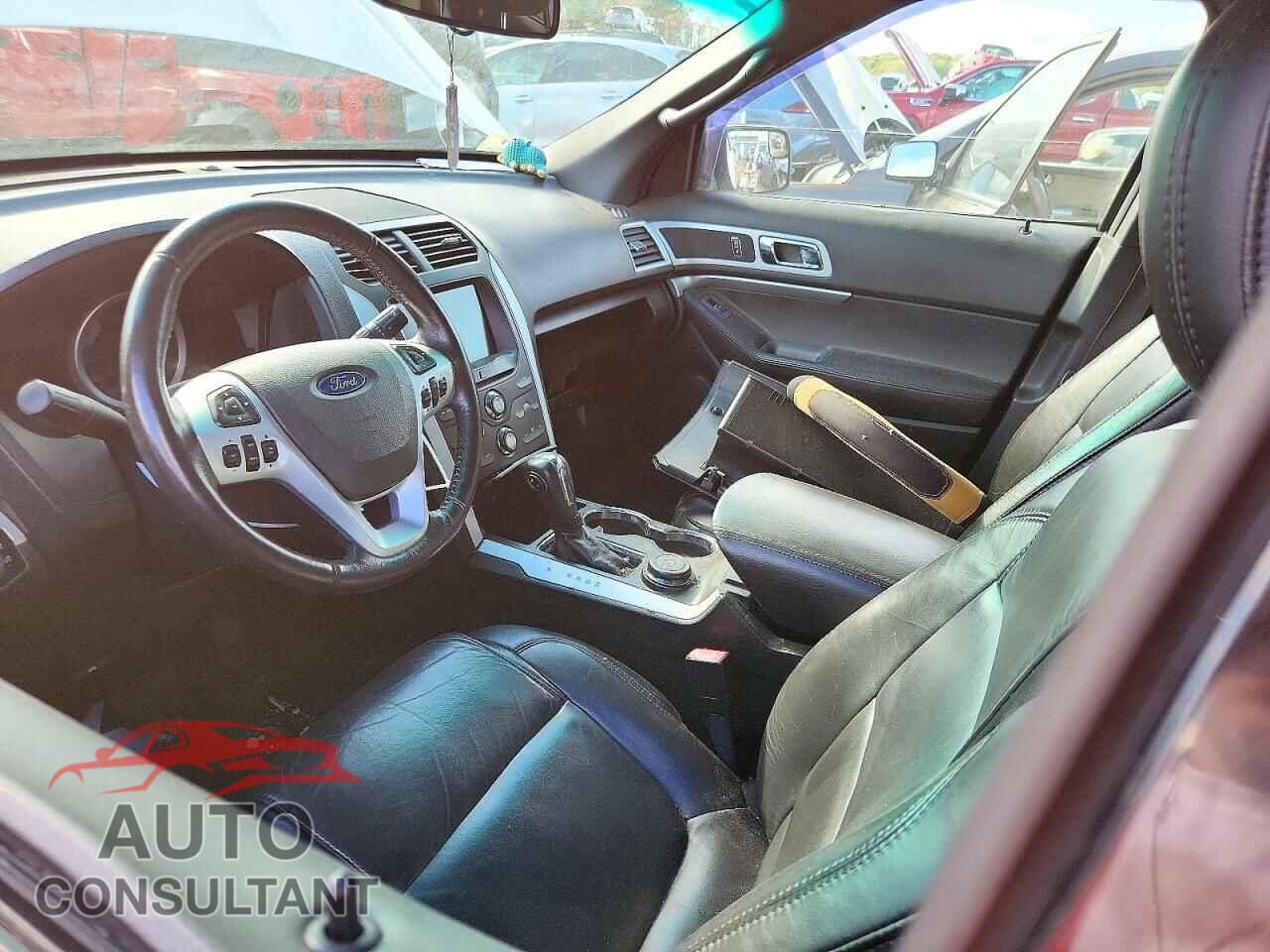 FORD EXPLORER 2015 - 1FM5K8D88FGA00256