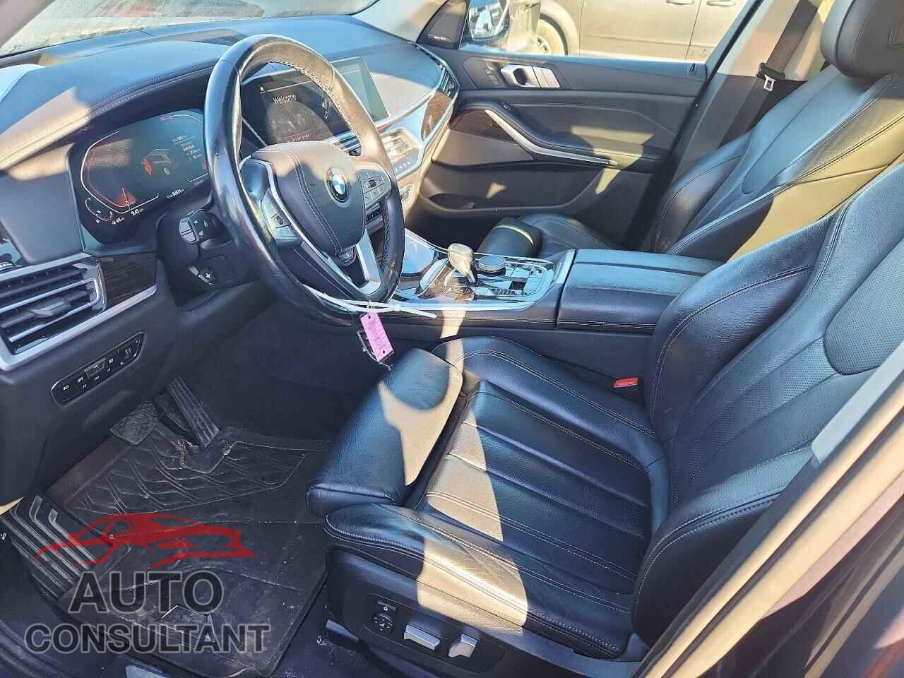 BMW X7 2020 - 5UXCW2C05L9A01519