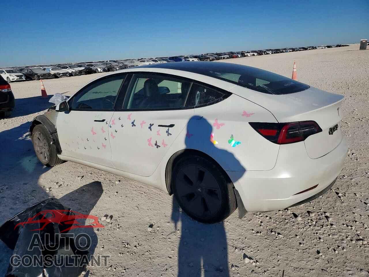 TESLA MODEL 3 2023 - 5YJ3E1EA3PF486871