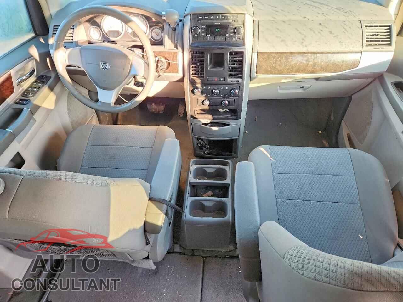 DODGE CARAVAN 2010 - 2D4RN5D19AR210339