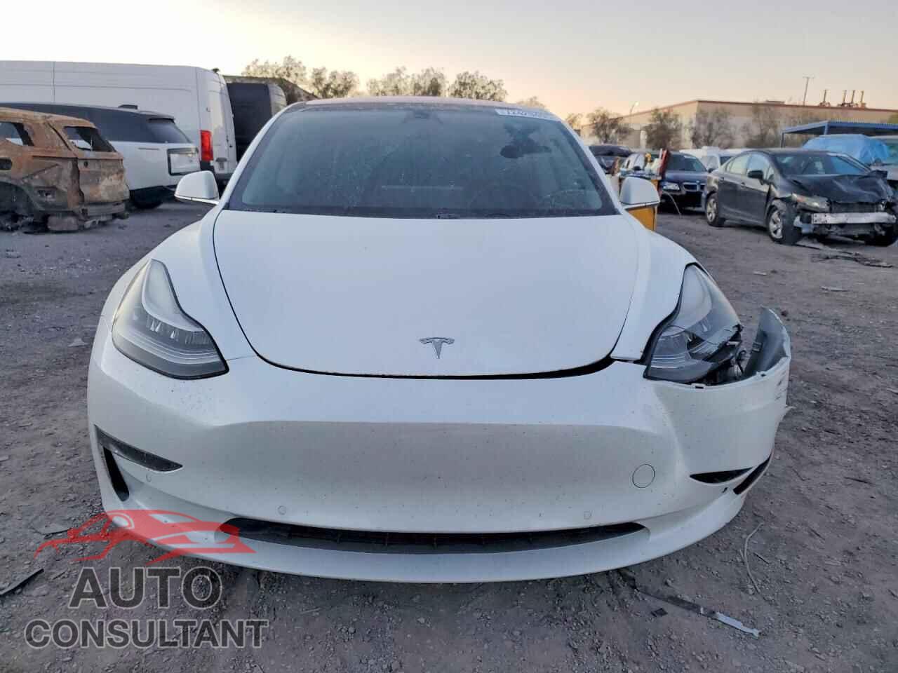 TESLA MODEL 3 2018 - 5YJ3E1EA4JF039005
