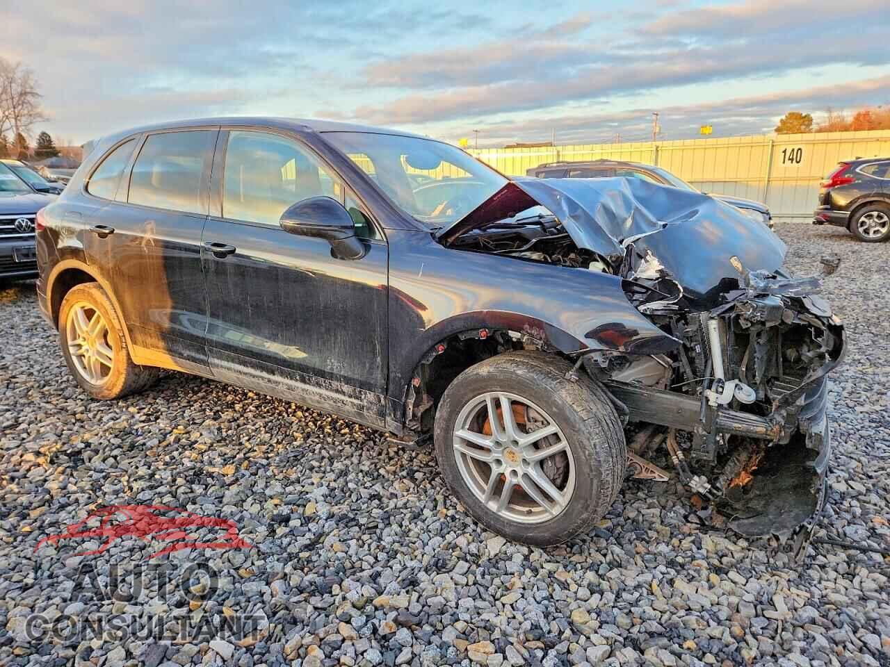 PORSCHE CAYENNE 2017 - WP1AA2A24HKA89888