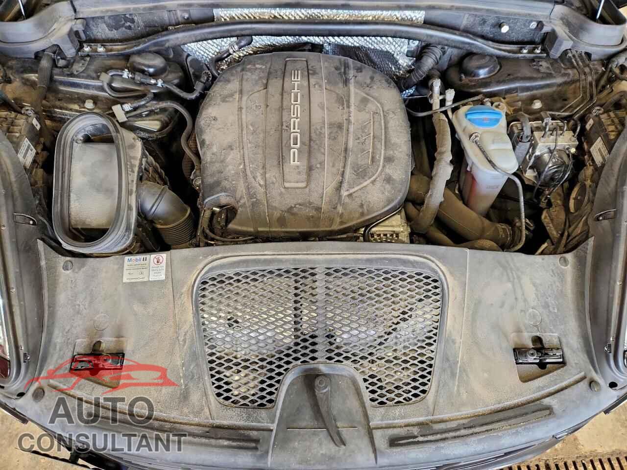 PORSCHE MACAN 2018 - WP1AA2A55JLB06417