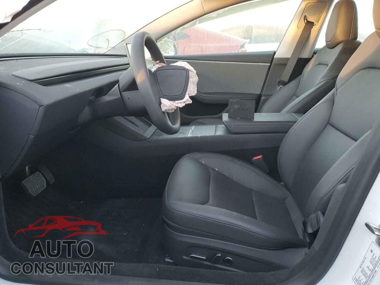 TESLA MODEL 3 2024 - 5YJ3E1EA6RF721685