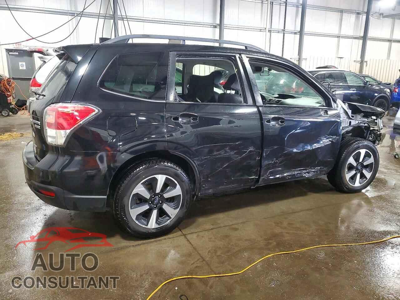 SUBARU FORESTER 2017 - JF2SJAJC2HH484613
