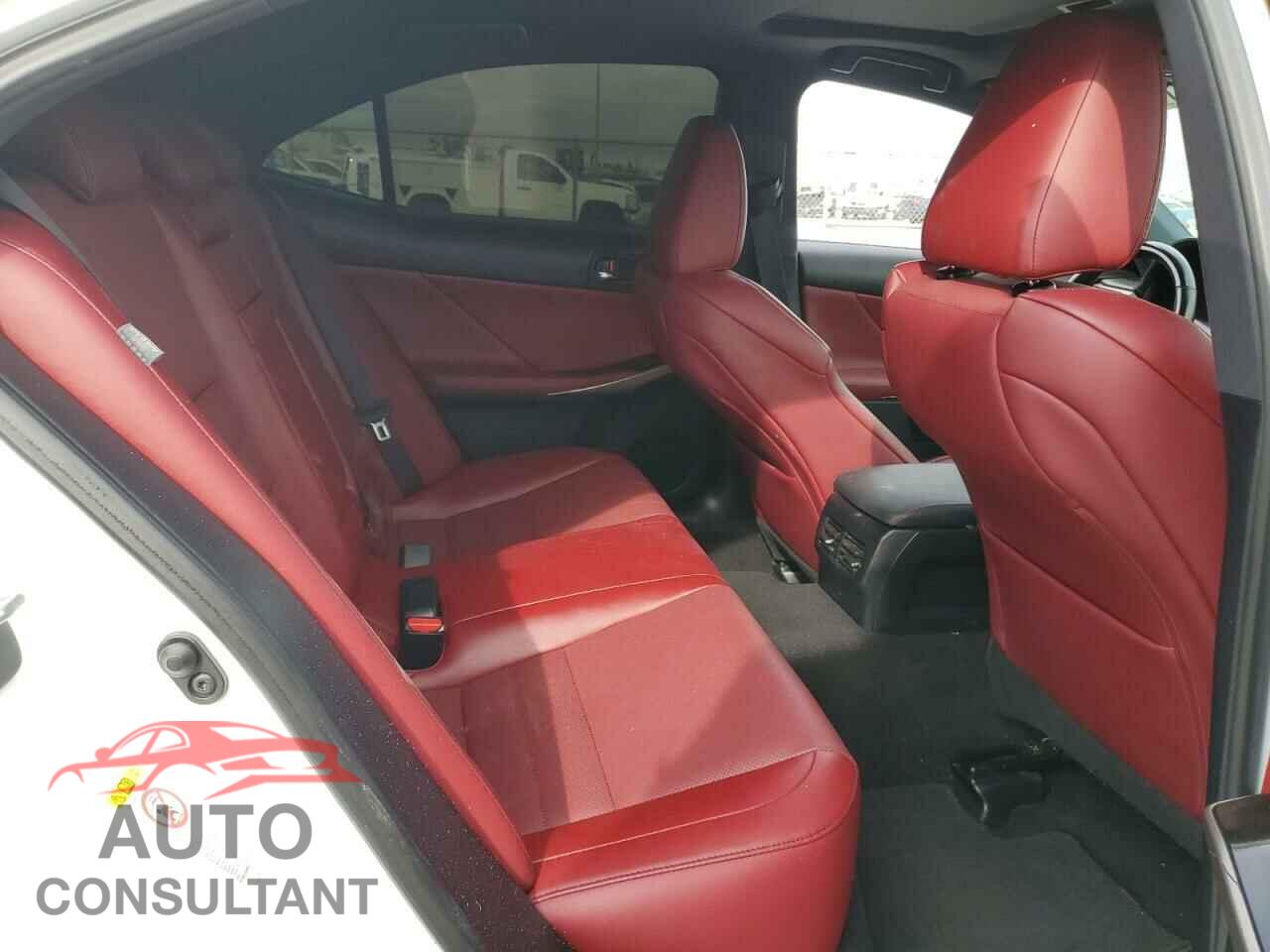 LEXUS IS 2016 - JTHBA1D24G5037670
