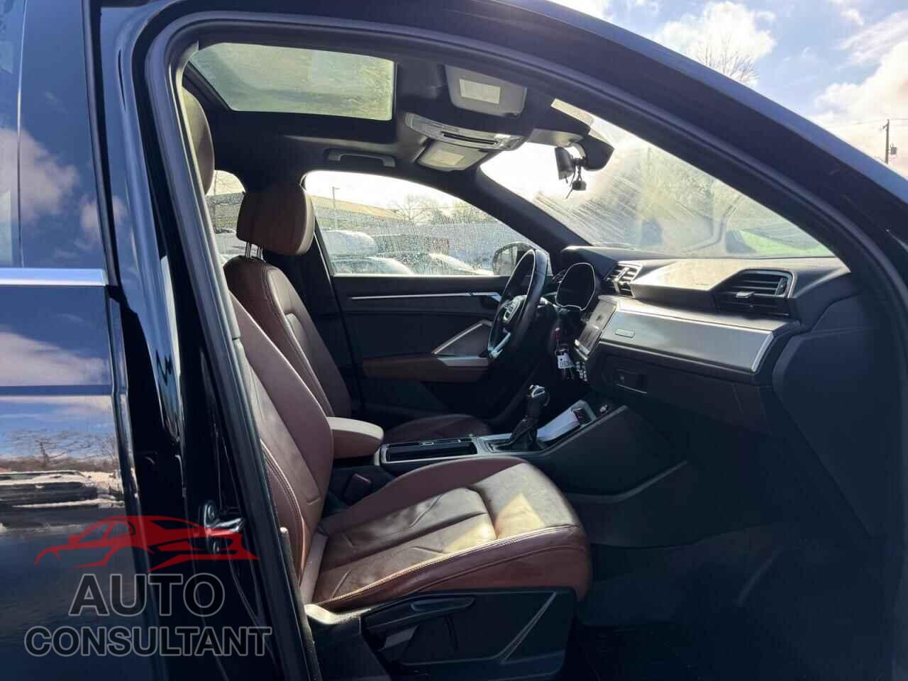 AUDI Q3 2020 - WA1AECF36L1026751