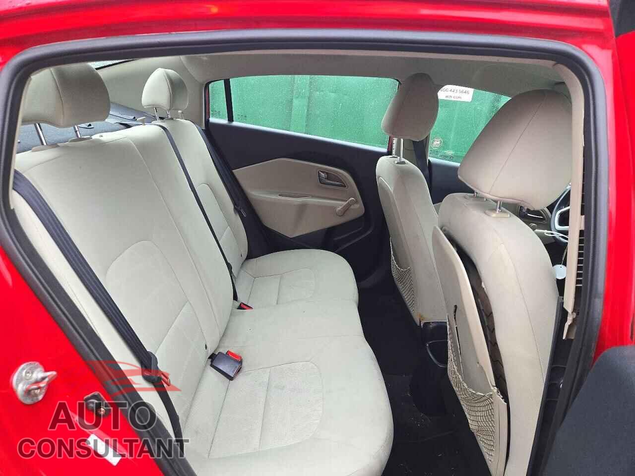 KIA RIO 2013 - KNADM4A30D6204593