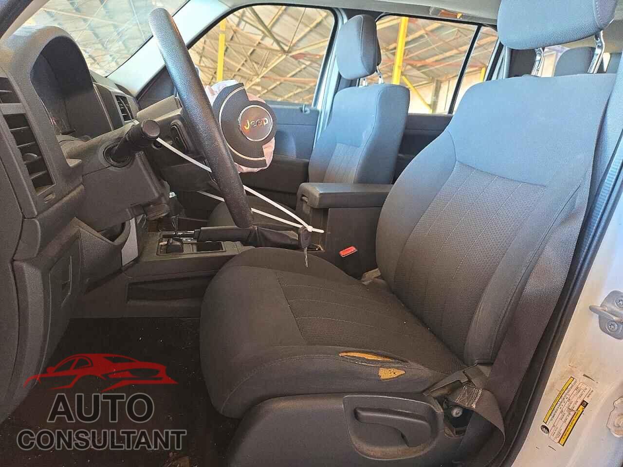 JEEP LIBERTY 2012 - 1C4PJMAK6CW151140