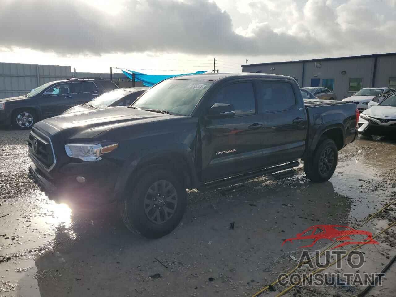 TOYOTA TACOMA 2022 - 3TMAZ5CN9NM168173