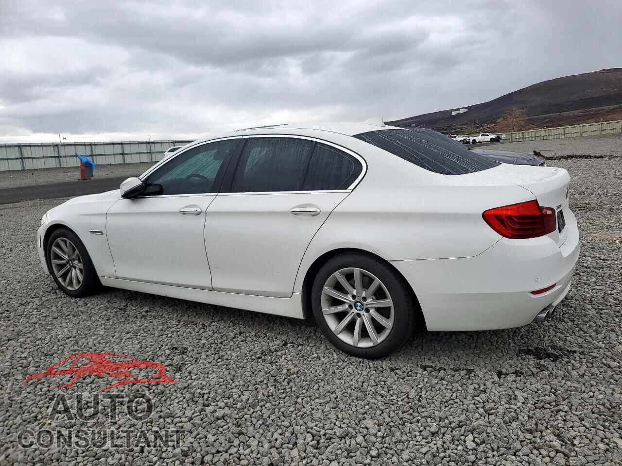 BMW 5 SERIES 2014 - WBAFV3C54ED684553