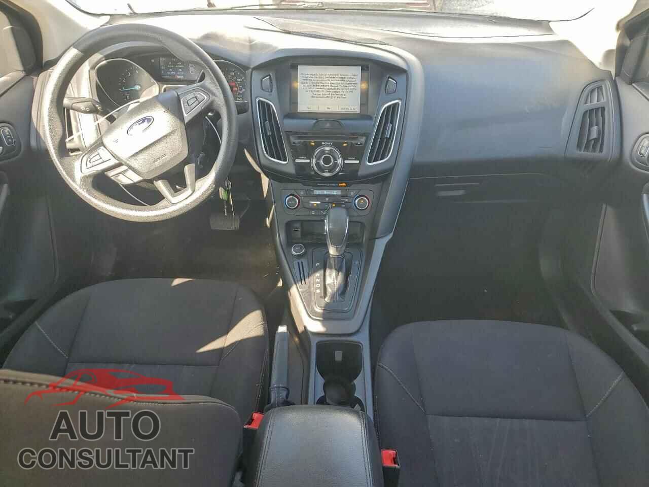 FORD FOCUS 2017 - 1FADP3H28HL248324