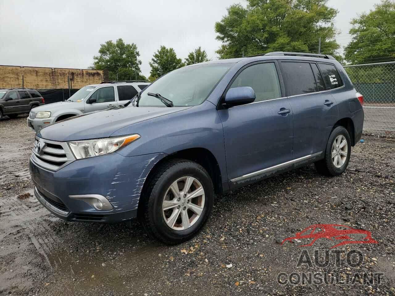 TOYOTA HIGHLANDER 2013 - 5TDBK3EH5DS214732