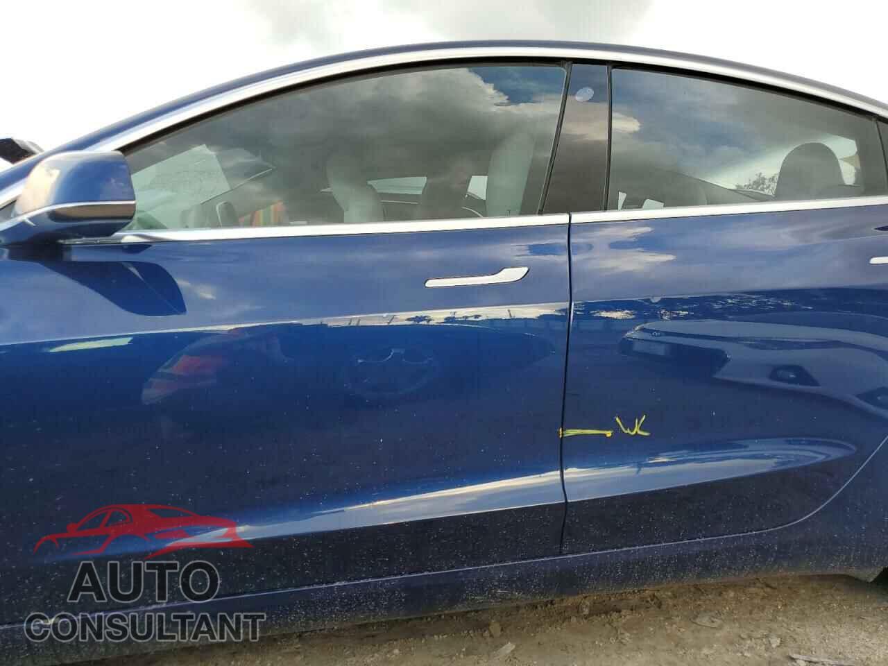 TESLA MODEL 3 2018 - 5YJ3E1EB2JF086221