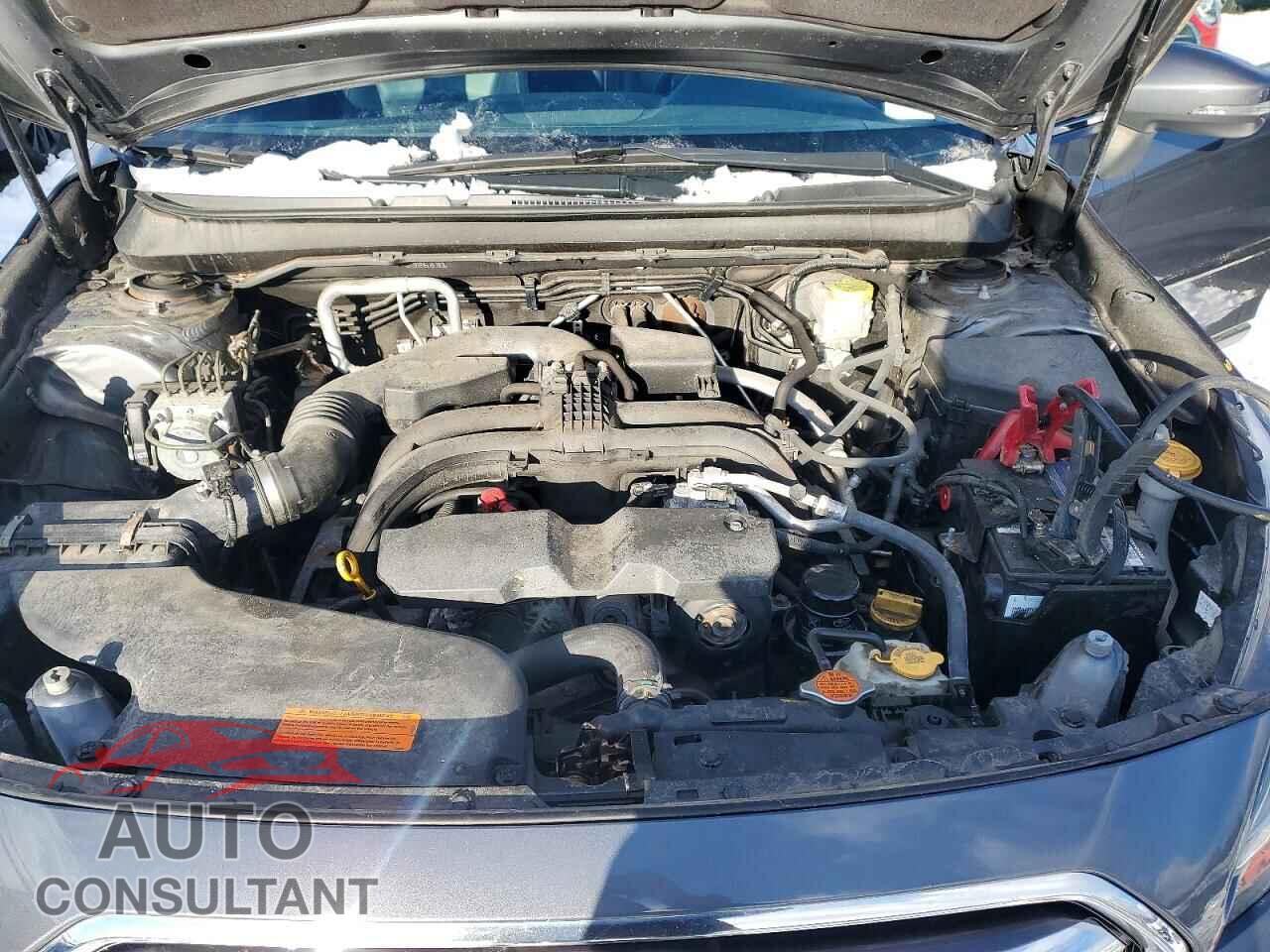 SUBARU OUTBACK 2018 - 4S4BSAKC0J3363944