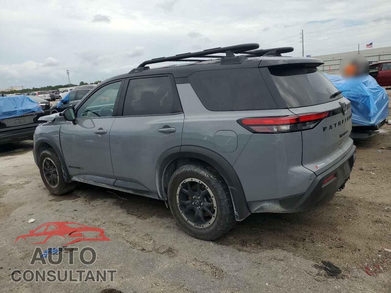 NISSAN PATHFINDER 2023 - 5N1DR3BD8PC256836