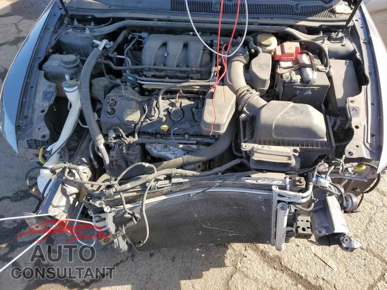 FORD TAURUS 2013 - 1FAHP2E84DG161639