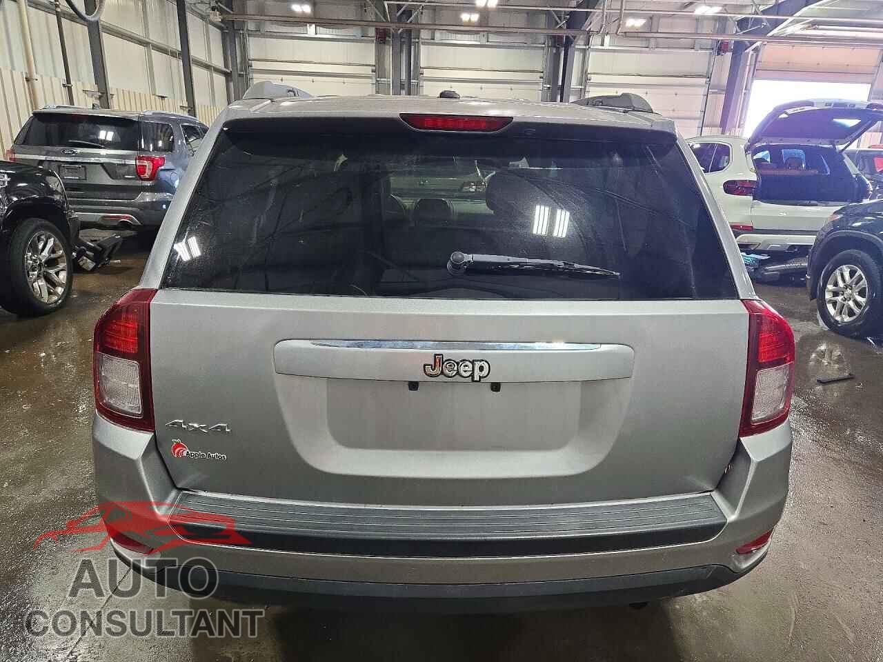 JEEP COMPASS 2016 - 1C4NJDBB8GD798212