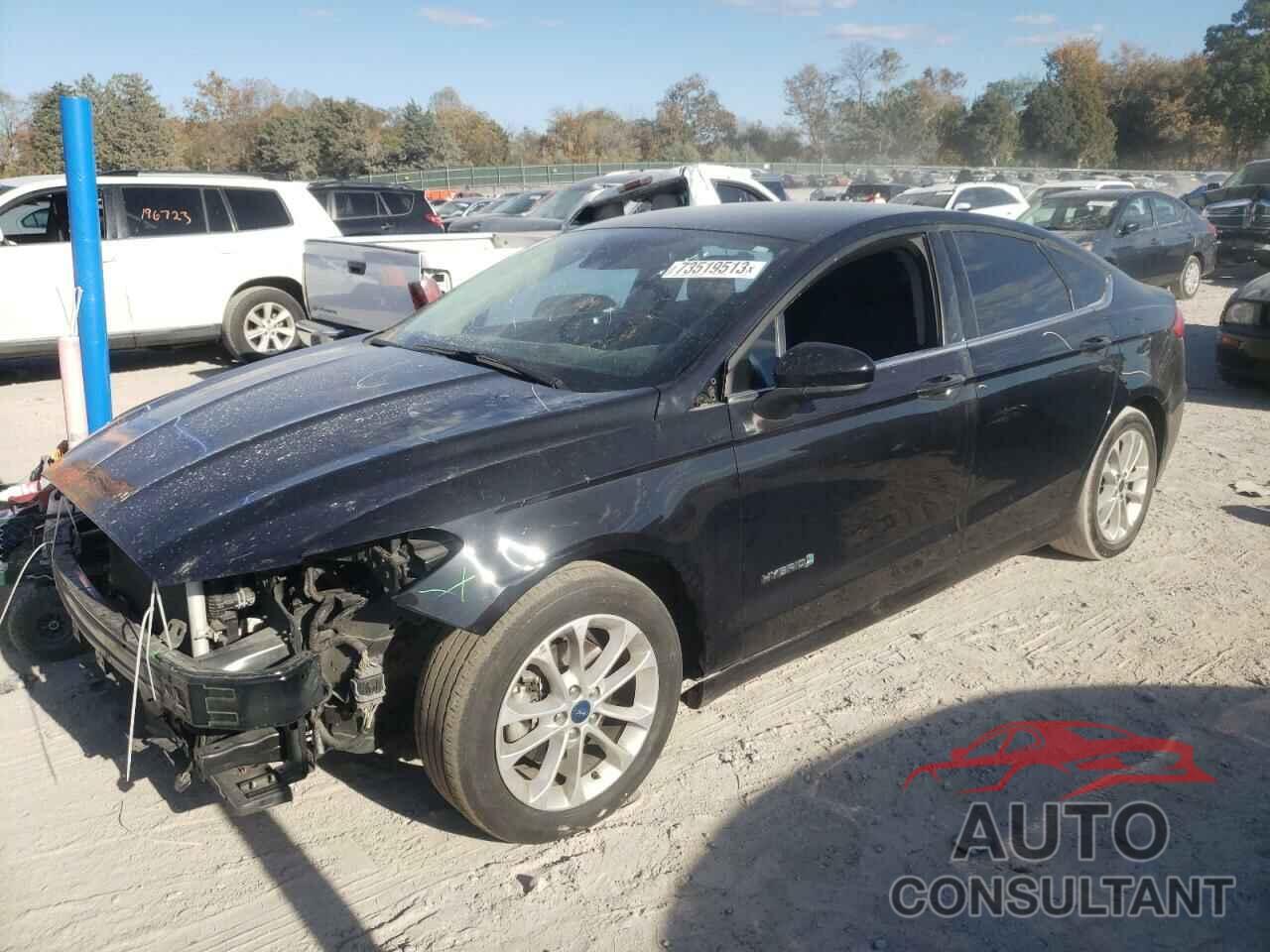 FORD FUSION 2019 - 3FA6P0LU7KR143783