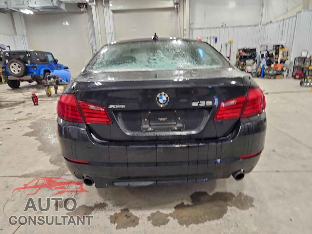BMW 5 SERIES 2013 - WBAFU7C53DDU68850