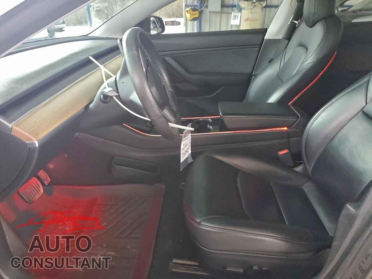 TESLA MODEL 3 2020 - 5YJ3E1EB4LF764082