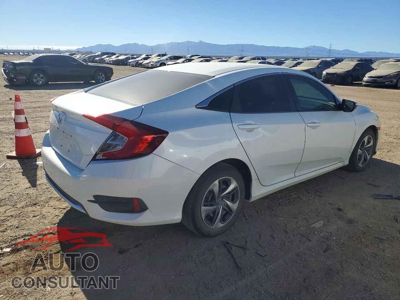 HONDA CIVIC 2019 - 2HGFC2F61KH557914