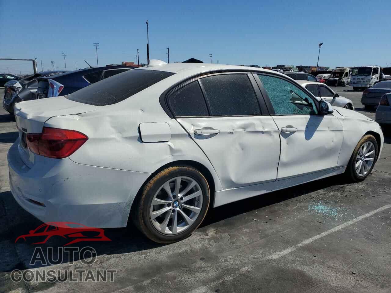BMW 3 SERIES 2017 - WBA8A9C59HK620404