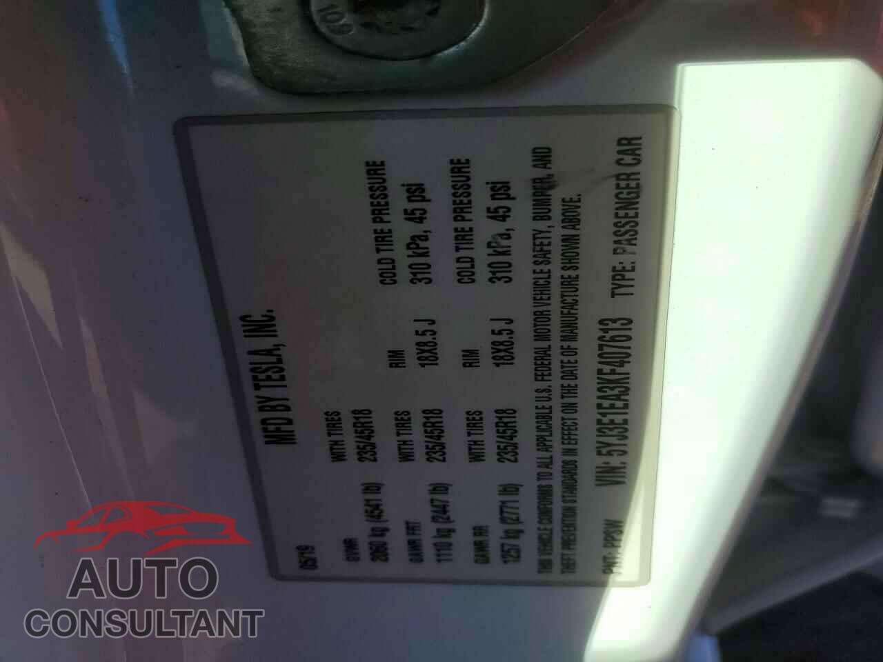 TESLA MODEL 3 2019 - 5YJ3E1EA3KF407613