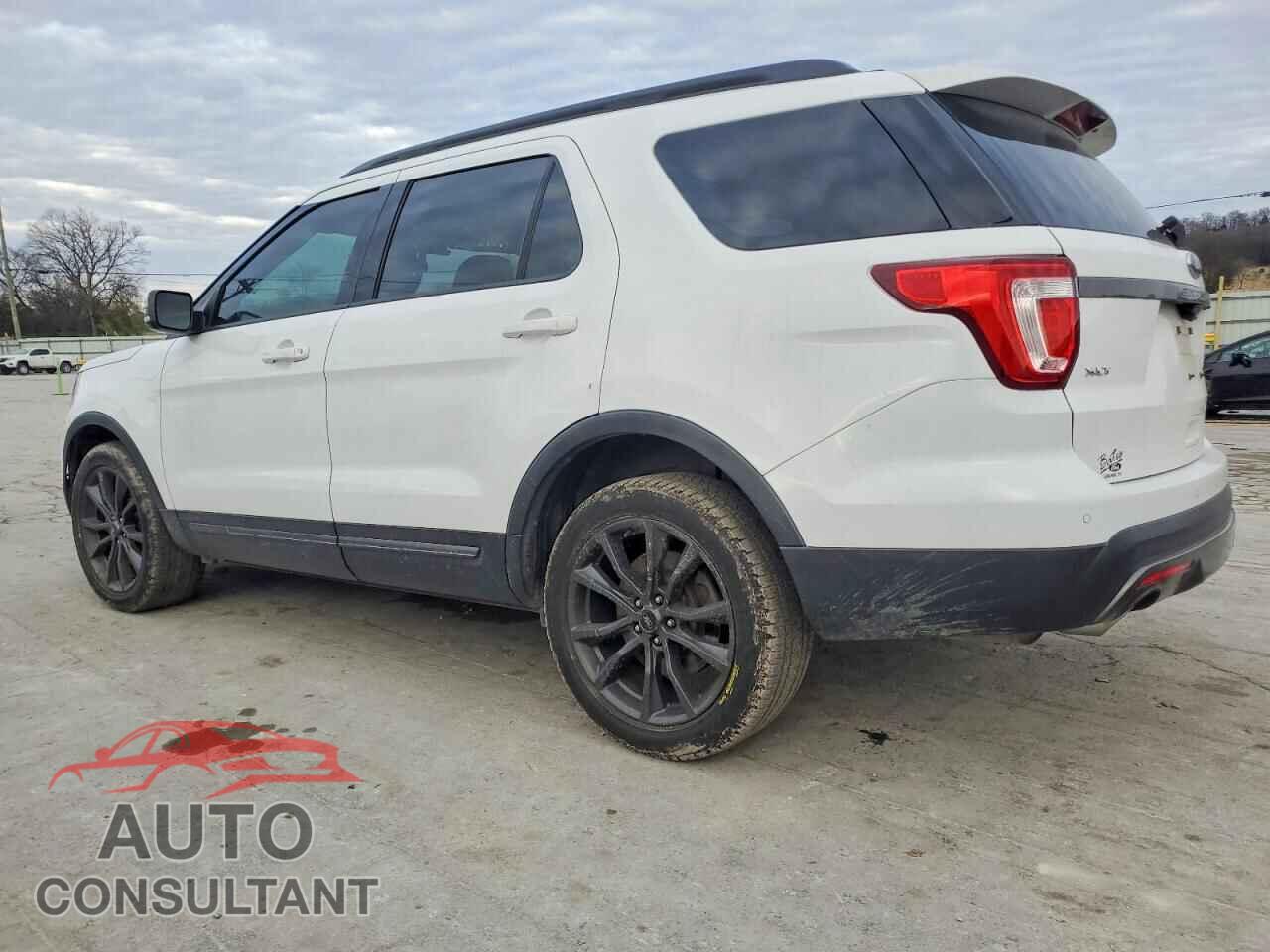FORD EXPLORER 2017 - 1FM5K8D80HGD39094
