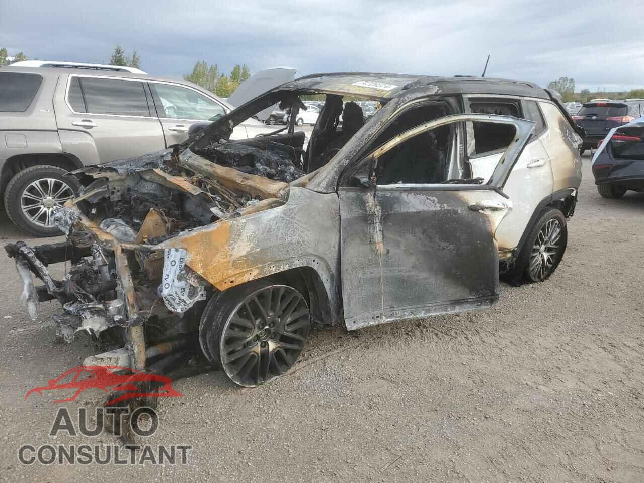 JEEP COMPASS 2022 - 3C4NJDCB2NT176677