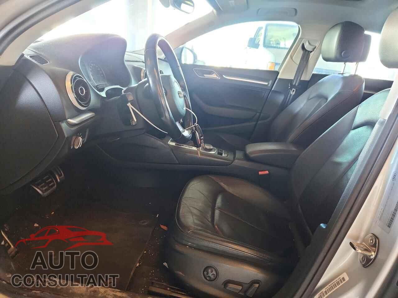 AUDI A3 2015 - WAUACGFF4F1002091