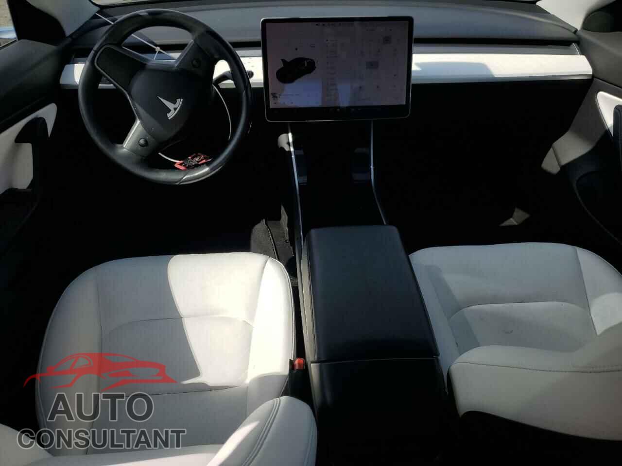 TESLA MODEL 3 2018 - 5YJ3E1EA5JF166426