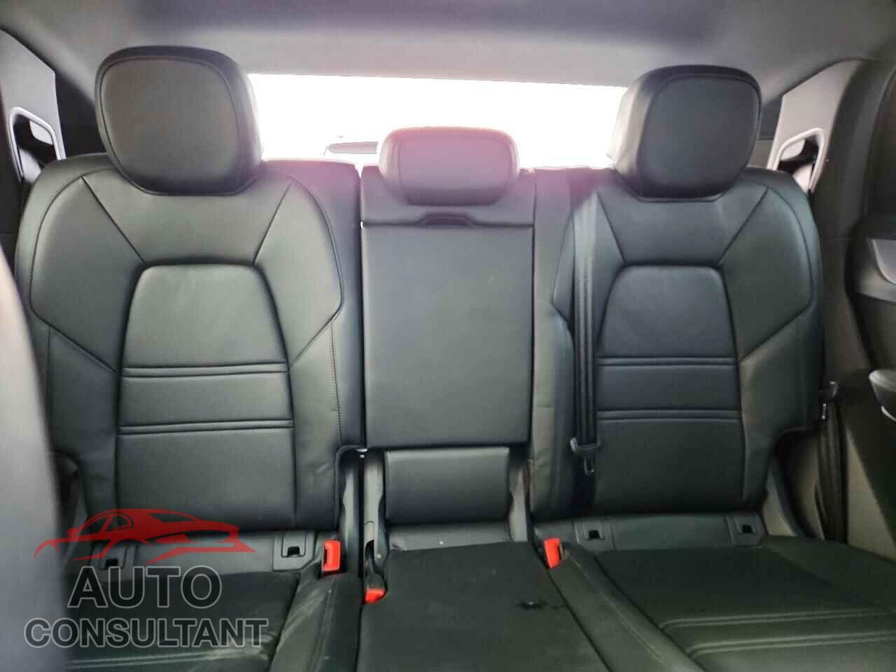 PORSCHE CAYENNE 2024 - WP1BA2AY5RDA51083