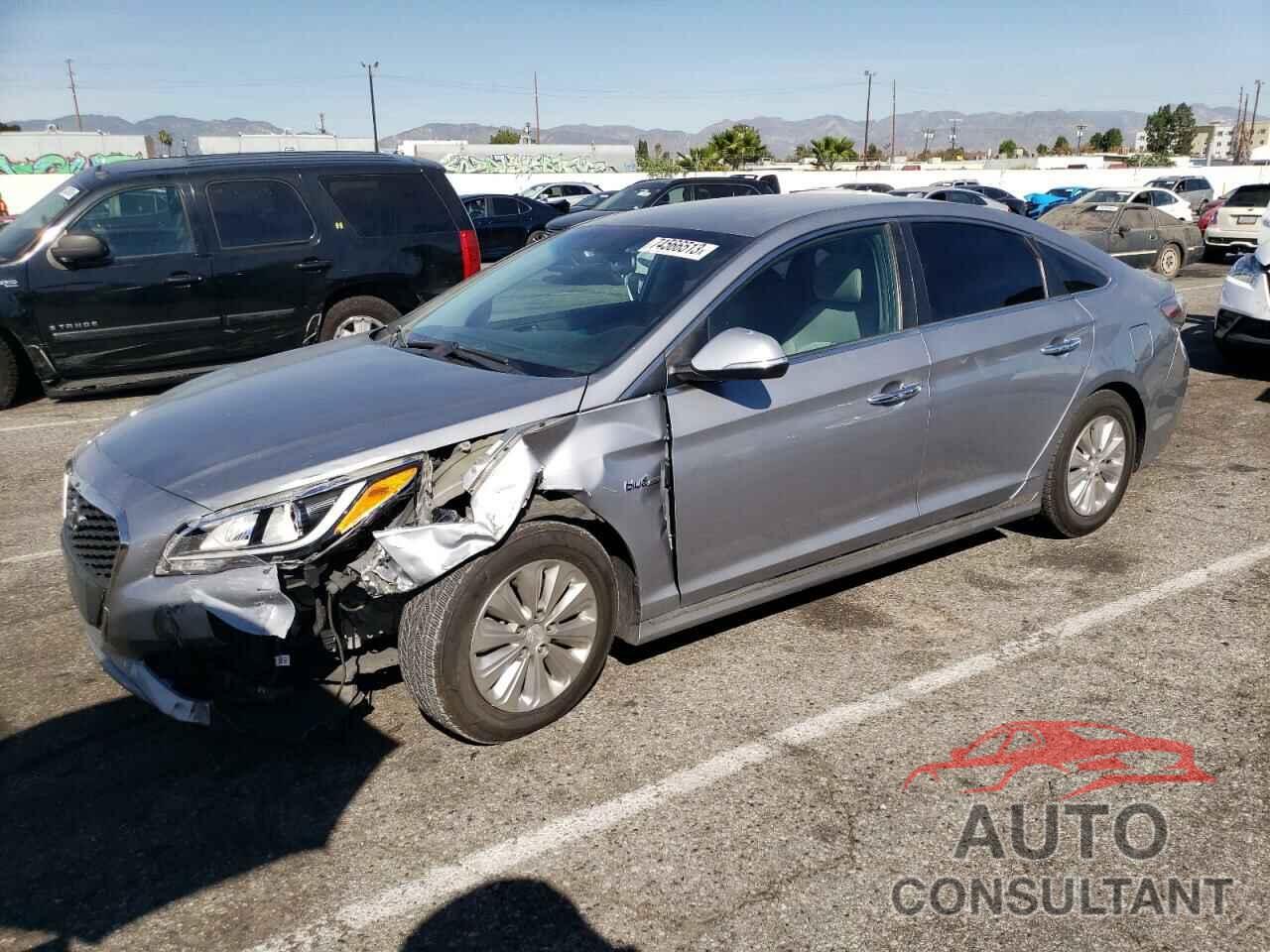 HYUNDAI SONATA 2016 - KMHE24L16GA009944