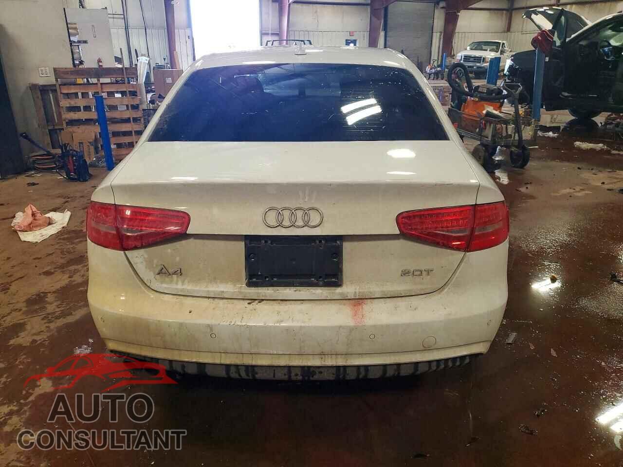 AUDI A4 2013 - WAUEFAFL5DN041435